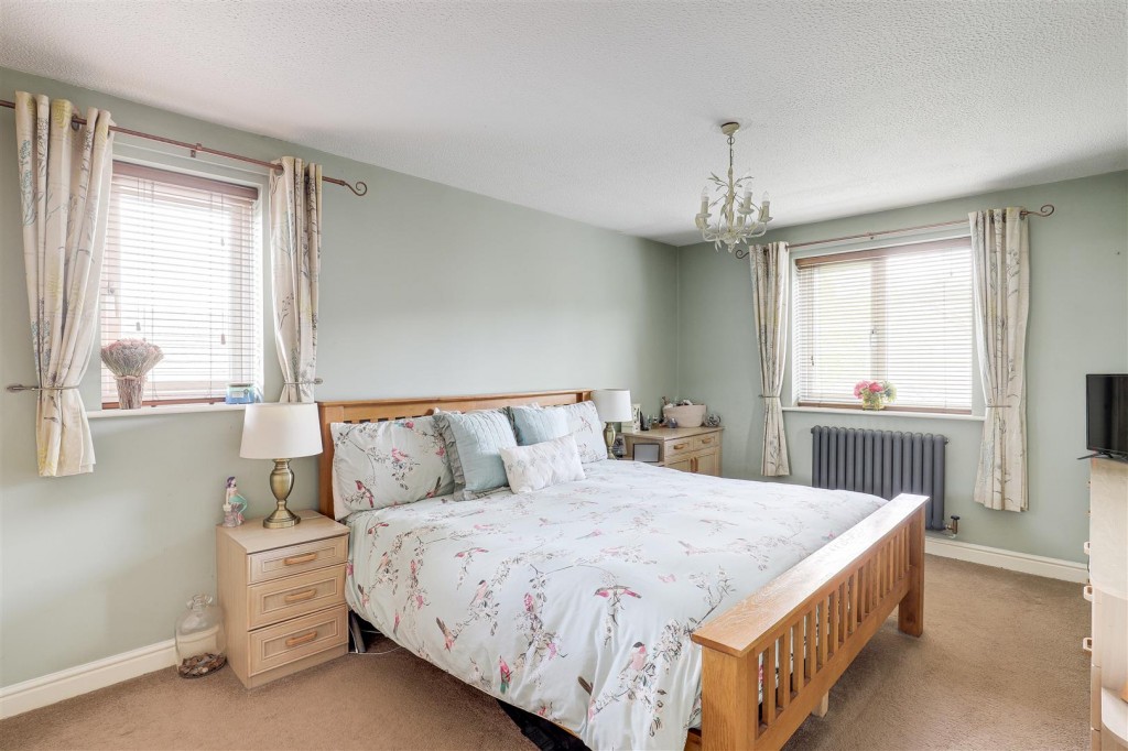 Avonbridge Close, Arnold, Nottinghamshire, NG5 8DE