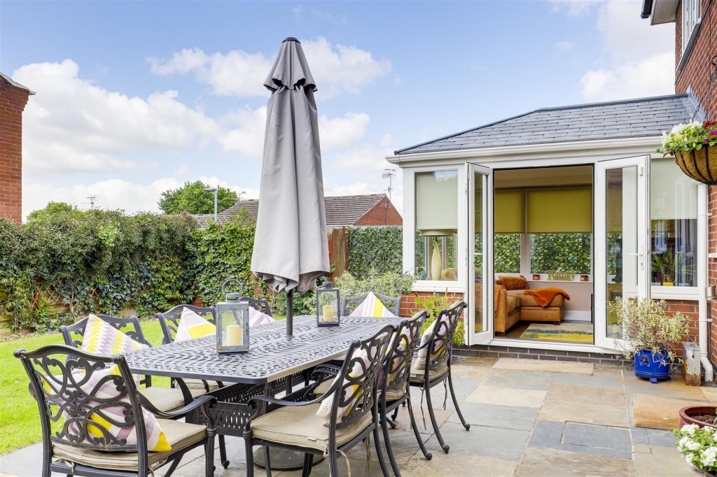 Avonbridge Close, Arnold, Nottinghamshire, NG5 8DE