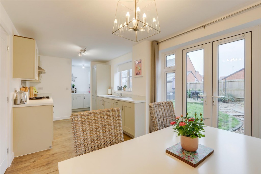 Nunn Close, Linby, Nottinghamshire, NG15 8LE