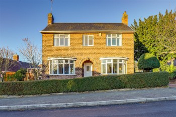 Jarvis Avenue, Bakersfield, Nottinghamshire, NG3 7BJ