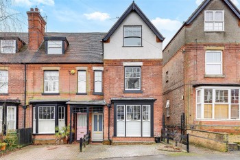 Dagmar Grove, Alexandra Park, Nottinghamshire, NG3 4JE