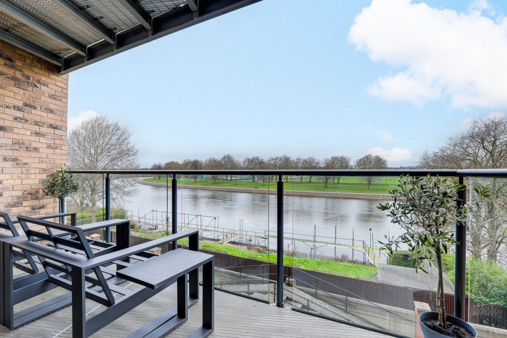 Wilford Lane, West Bridgford, NG2