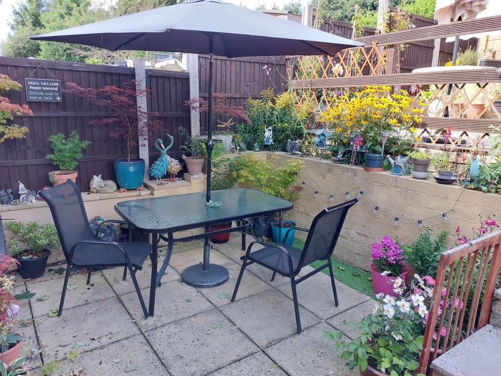 Bradman Gardens, Arnold, NG5