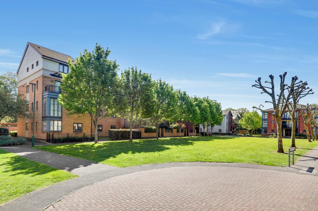 Wakefield Close, Nottingham, NG11