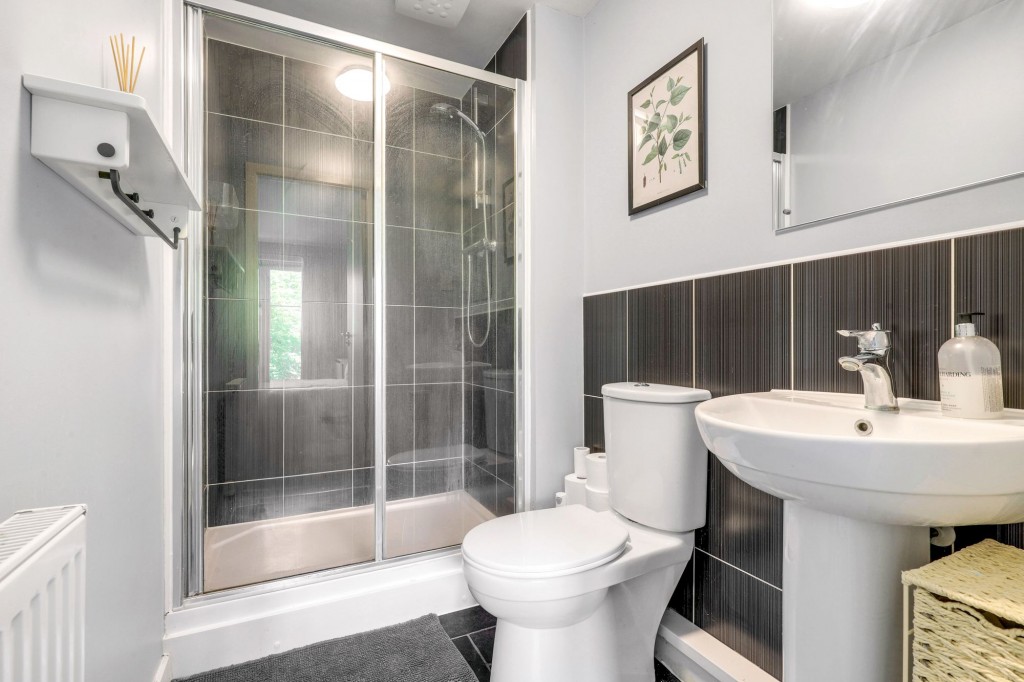 Wakefield Close, Nottingham, NG11