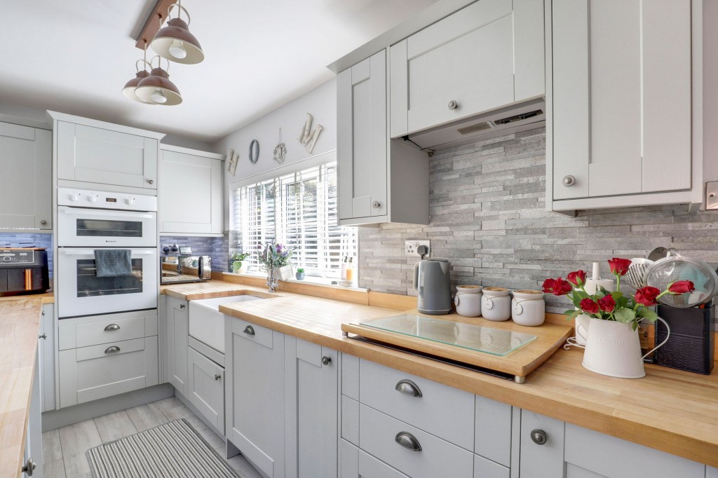 Kirklington Road, Eakring, NG22