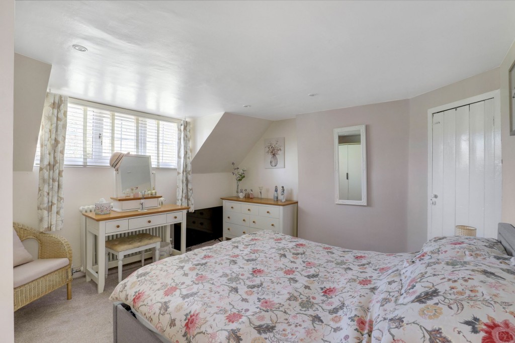 Kirklington Road, Eakring, NG22