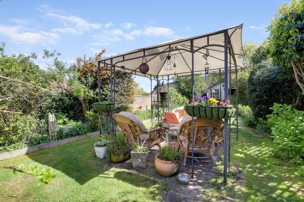 Kirklington Road, Eakring, NG22