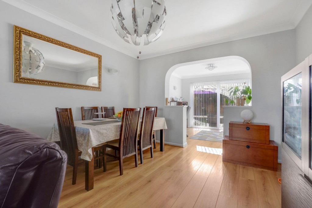 Denton Drive, West Bridgford, NG2