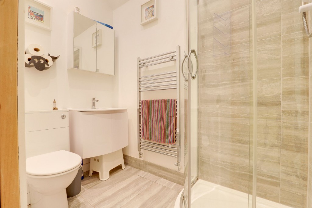 Tranby Gardens, Nottingham, NG8