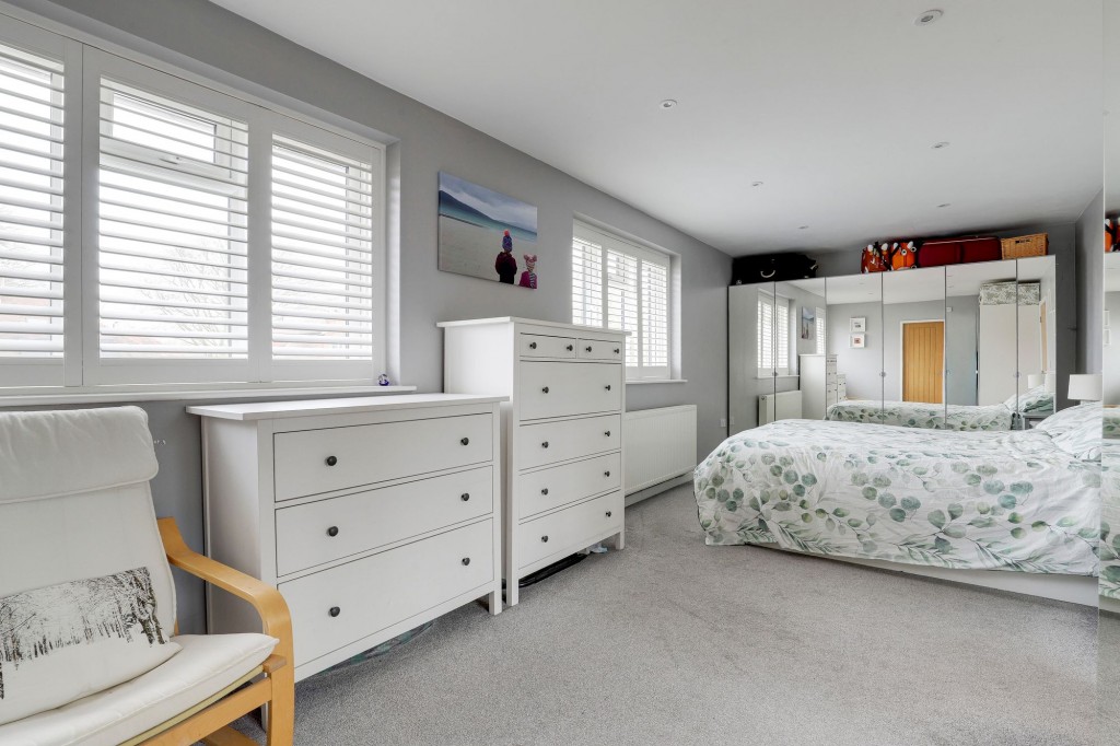 Tranby Gardens, Nottingham, NG8