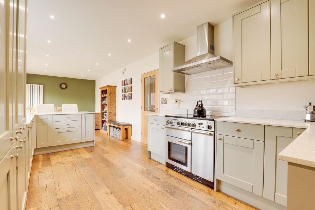 Tranby Gardens, Nottingham, NG8
