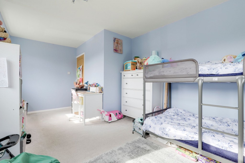 Tranby Gardens, Nottingham, NG8