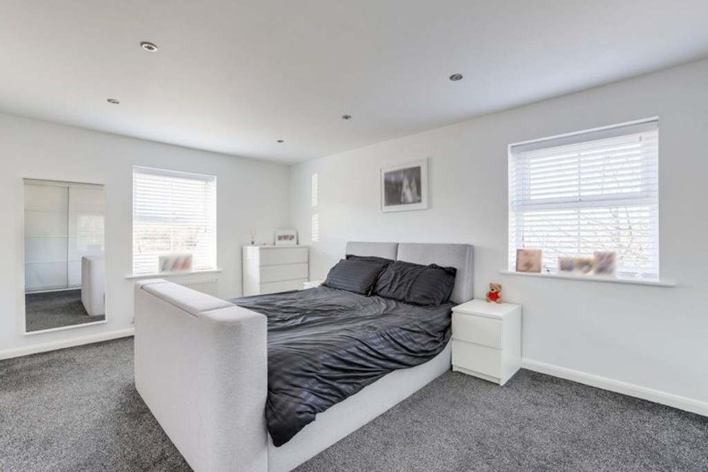 Topaz Crescent, Sutton-In-Ashfield, NG17