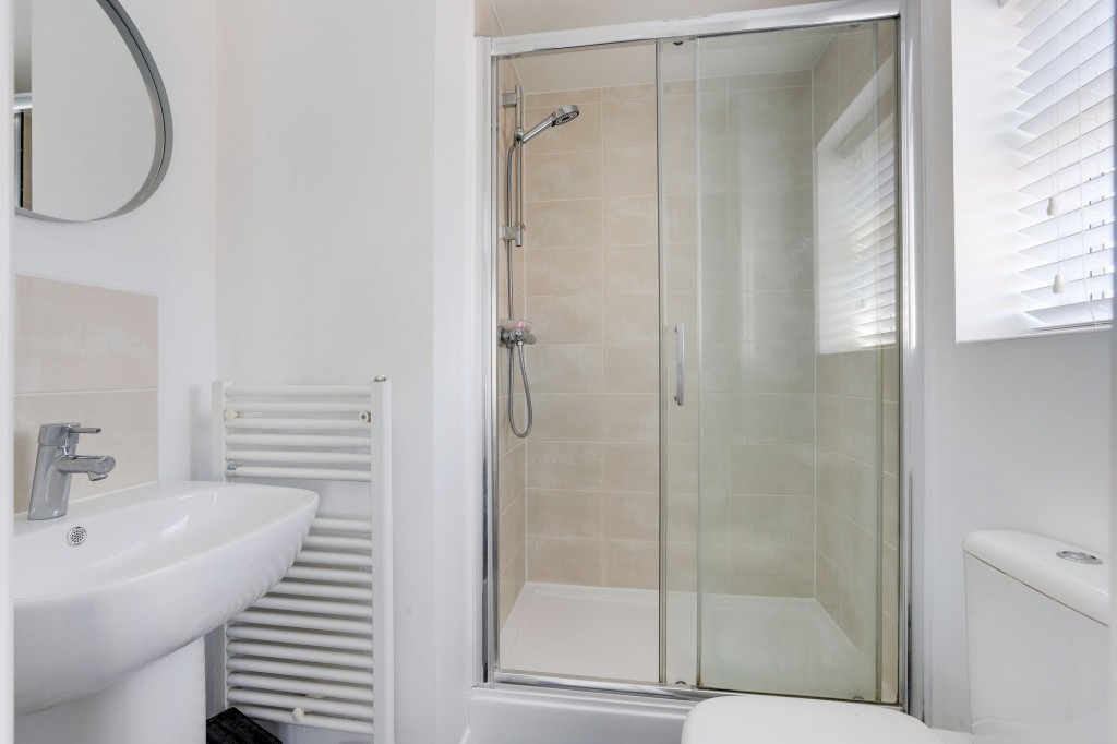 Topaz Crescent, Sutton-In-Ashfield, NG17