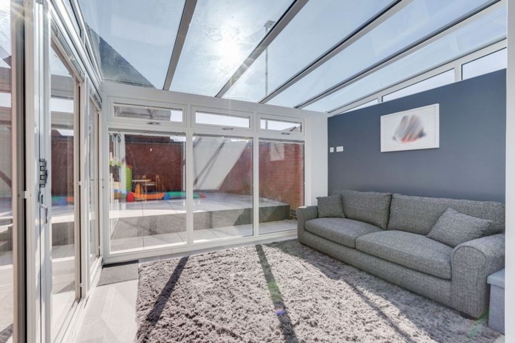 Topaz Crescent, Sutton-In-Ashfield, NG17