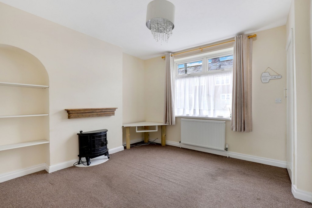 Warren Avenue, Stapleford, NG9