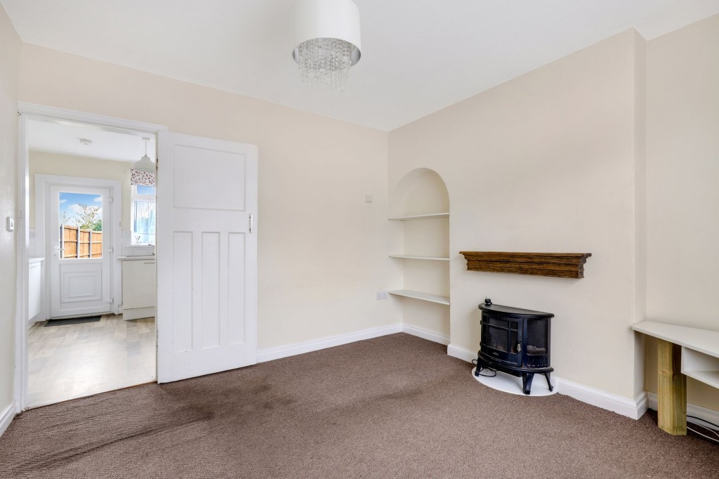 Warren Avenue, Stapleford, NG9
