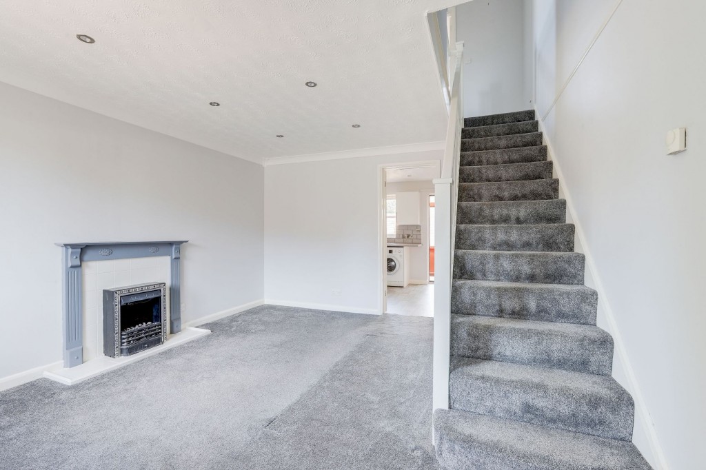 Striding Edge Close, Long Eaton, NG10