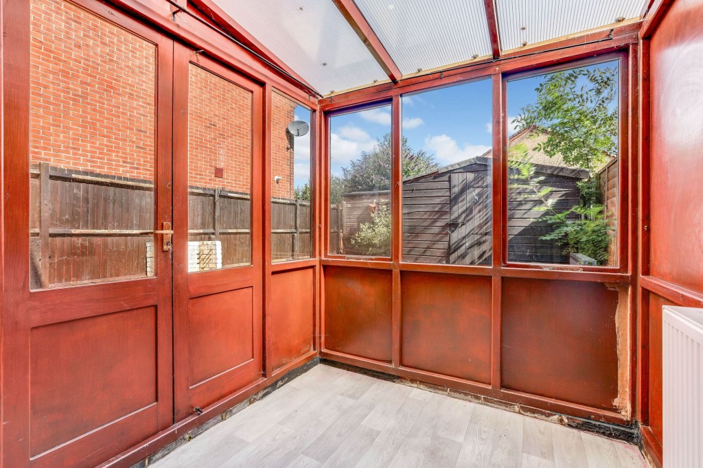 Striding Edge Close, Long Eaton, NG10