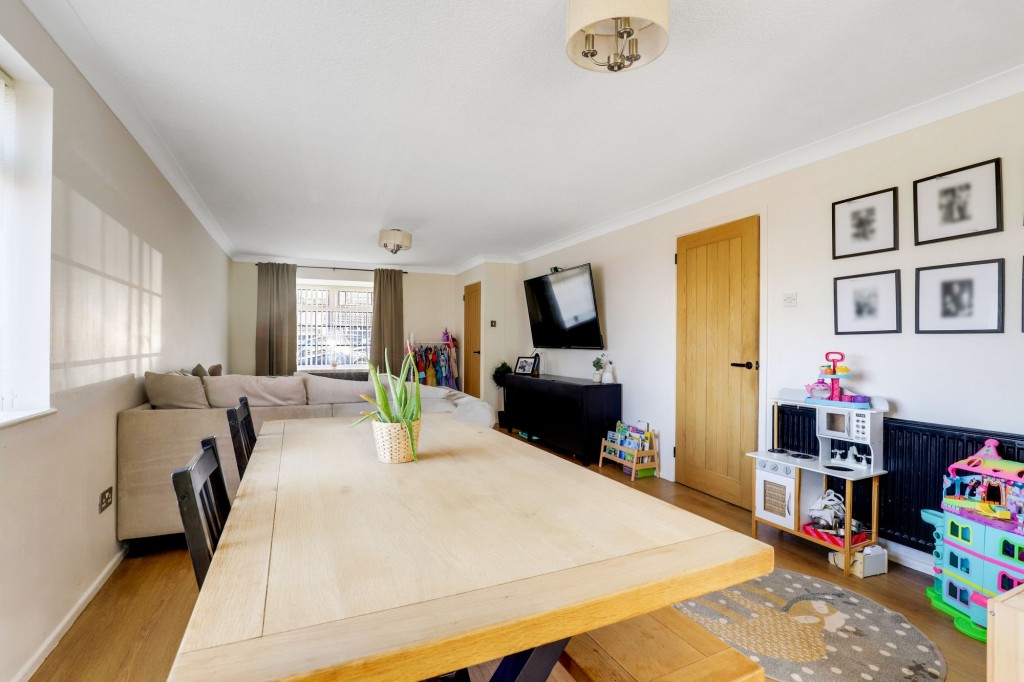 Grampian Drive, Arnold, NG5