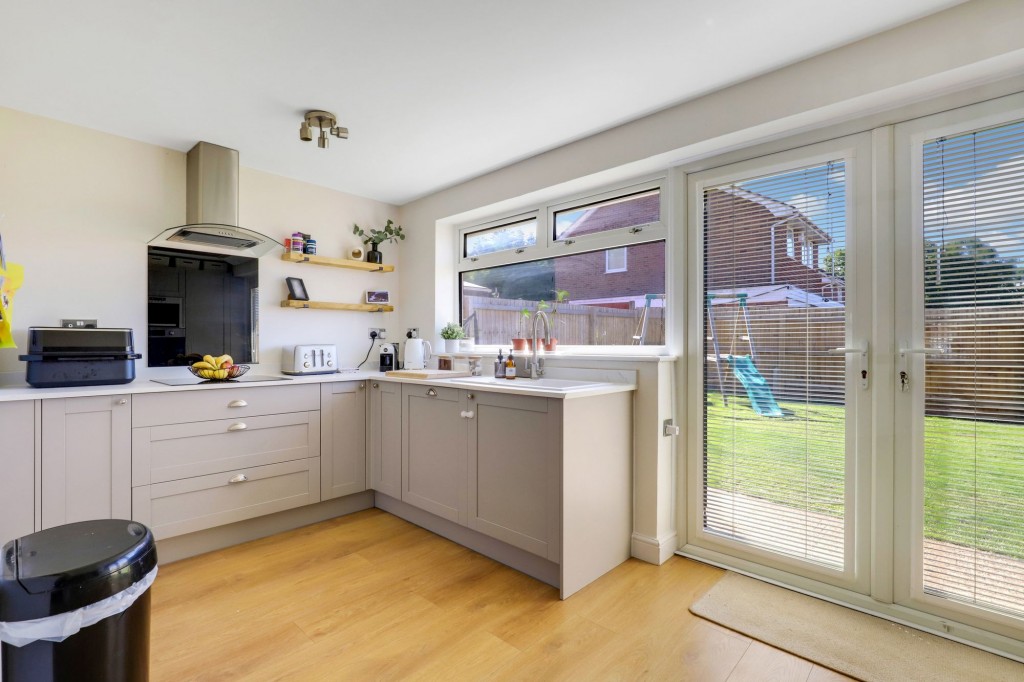 Grampian Drive, Arnold, NG5