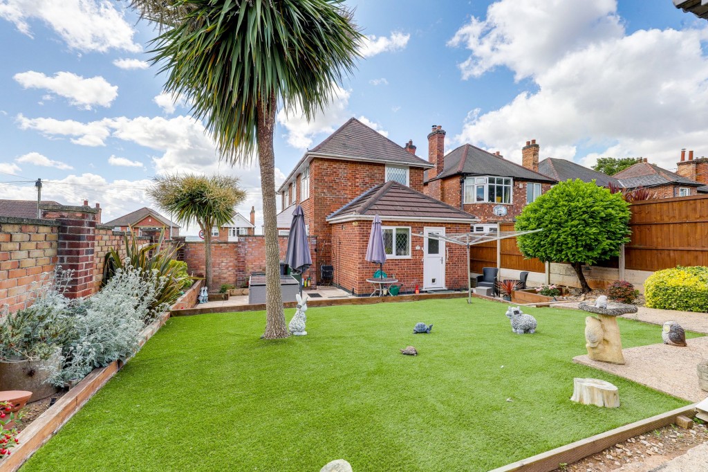 Trentdale Road, Carlton, NG4