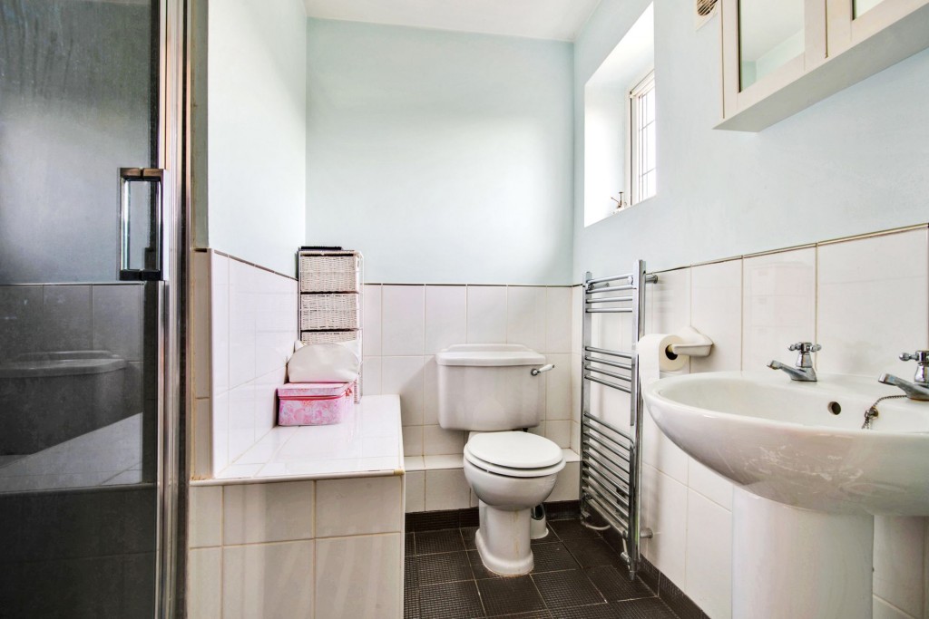 Pitch Close, Carlton, NG4