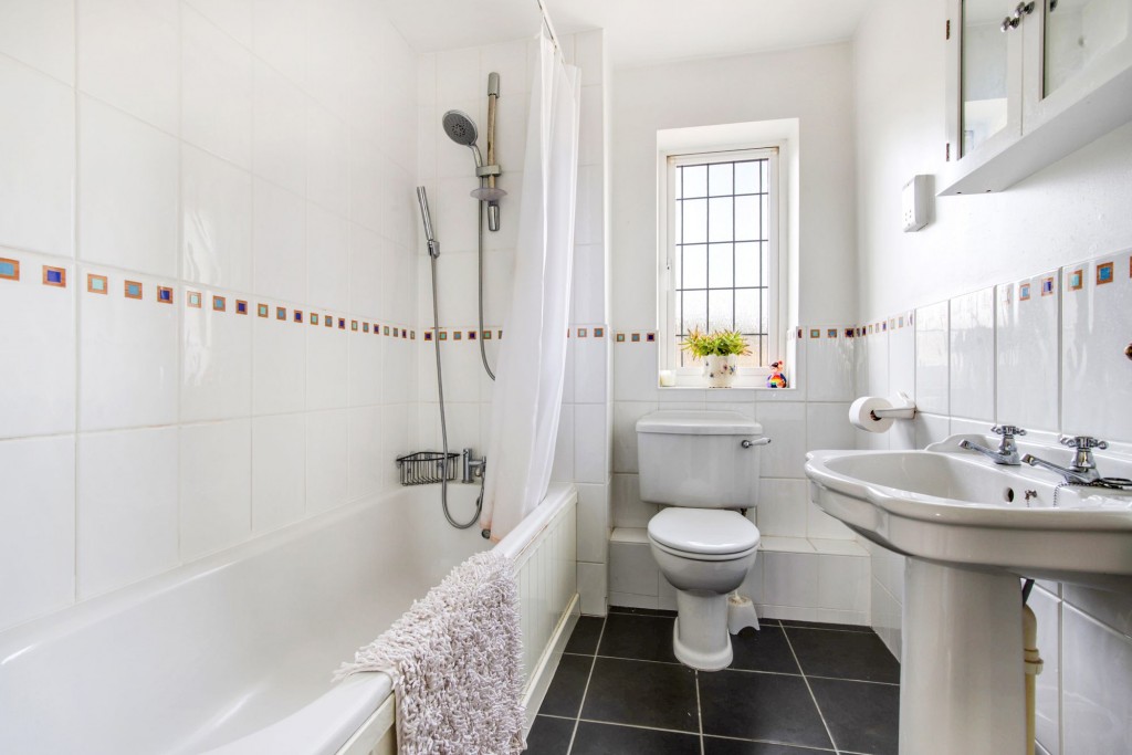 Pitch Close, Carlton, NG4