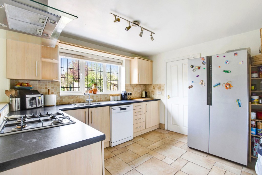 Pitch Close, Carlton, NG4