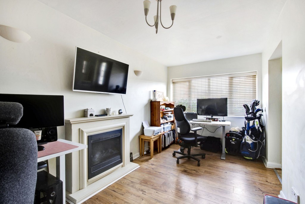 Pitch Close, Carlton, NG4