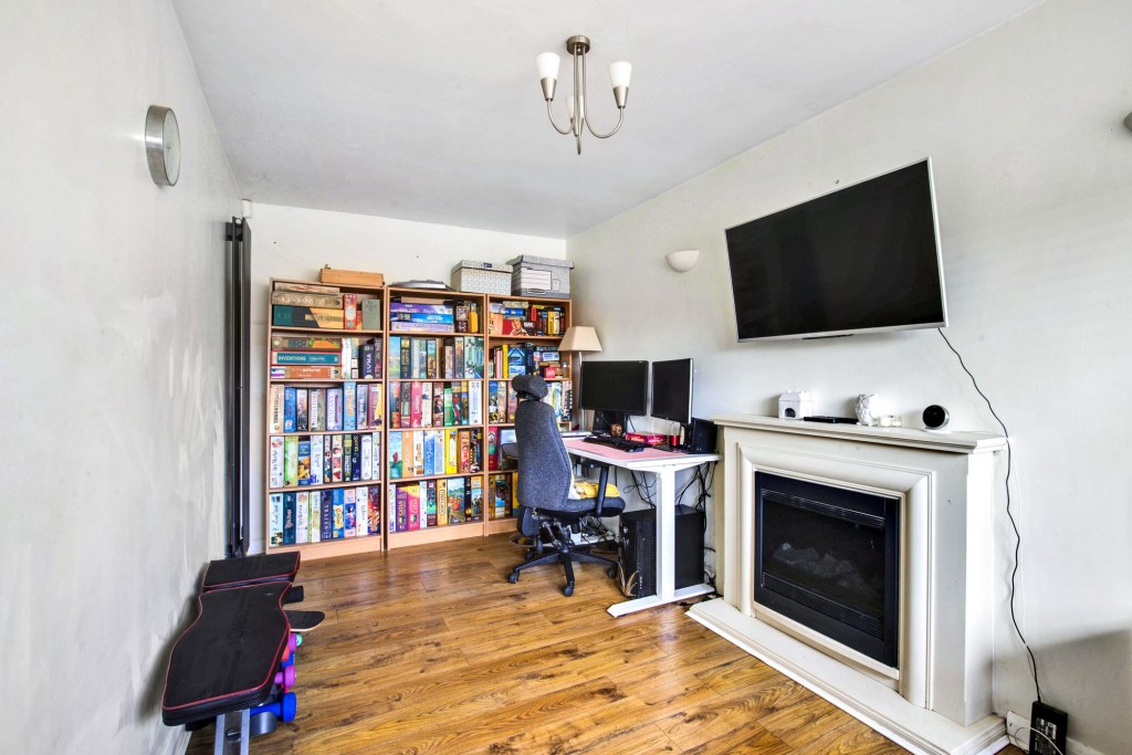 Pitch Close, Carlton, NG4