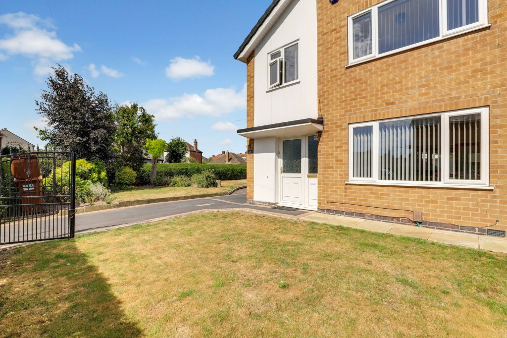Northfield Avenue, Long Eaton, NG10