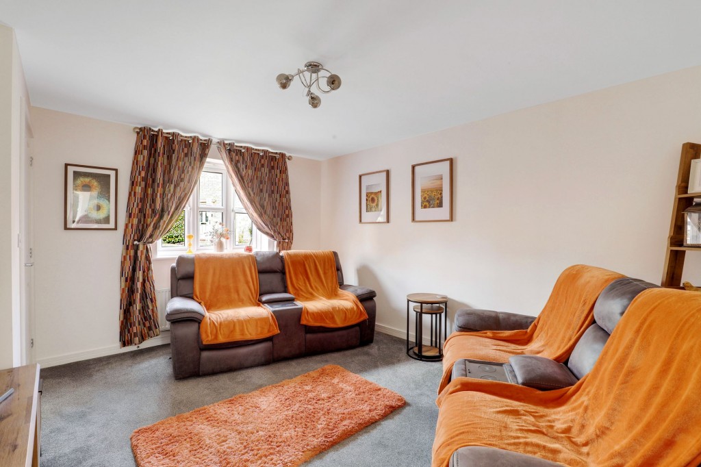 Woodhorn Close, Arnold, NG5