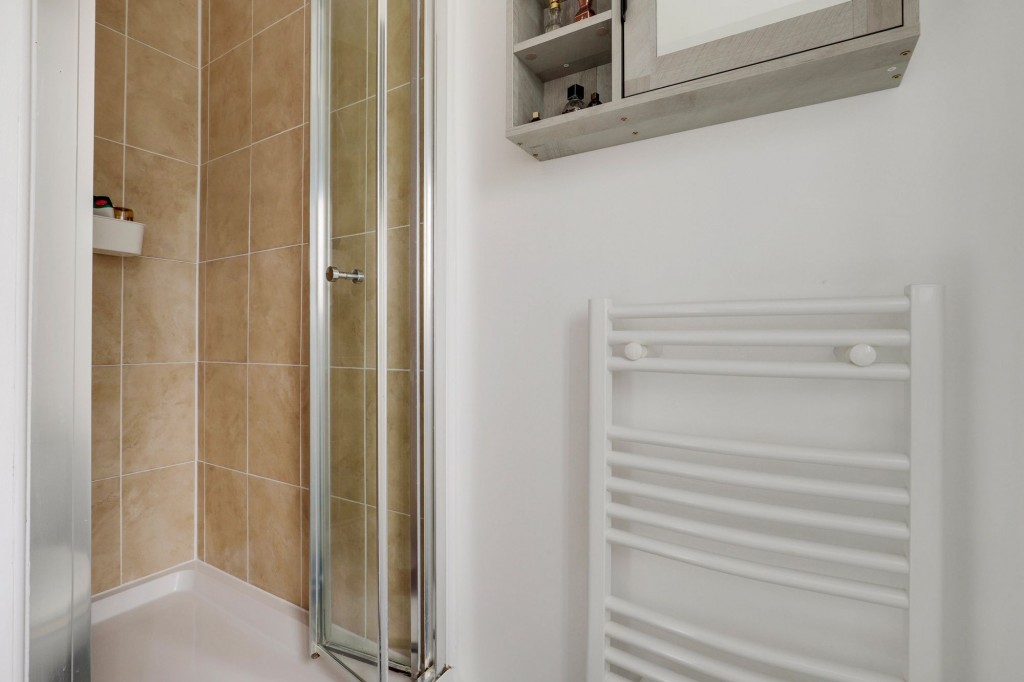 Woodhorn Close, Arnold, NG5