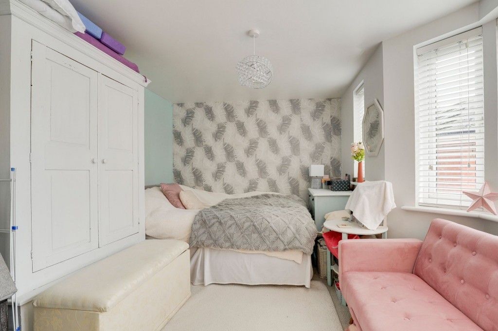 Radcliffe Road, West Bridgford, NG2