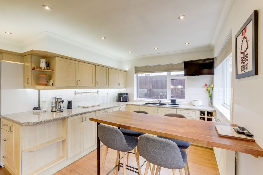 Dorothy Grove, Nottingham, NG8