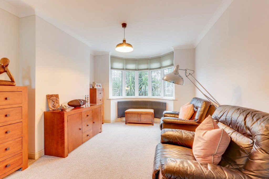 Dorothy Grove, Nottingham, NG8