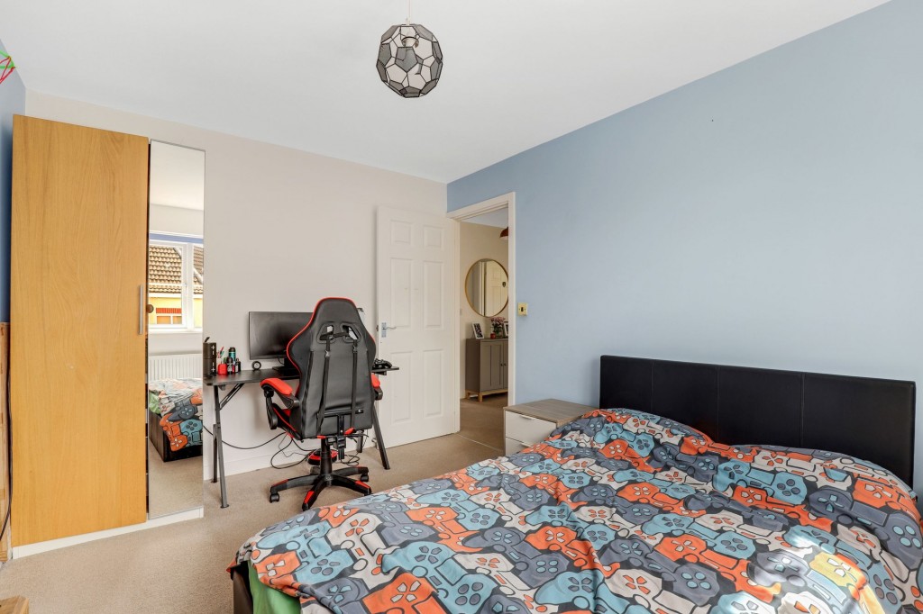 Defiant Close, Hucknall, NG15