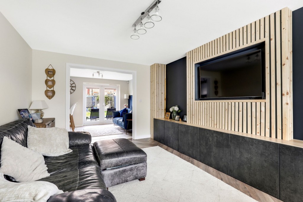 Defiant Close, Hucknall, NG15