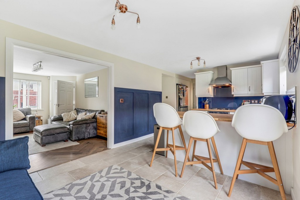 Defiant Close, Hucknall, NG15