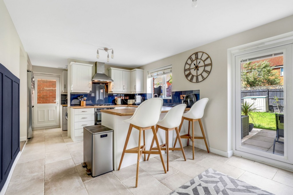 Defiant Close, Hucknall, NG15