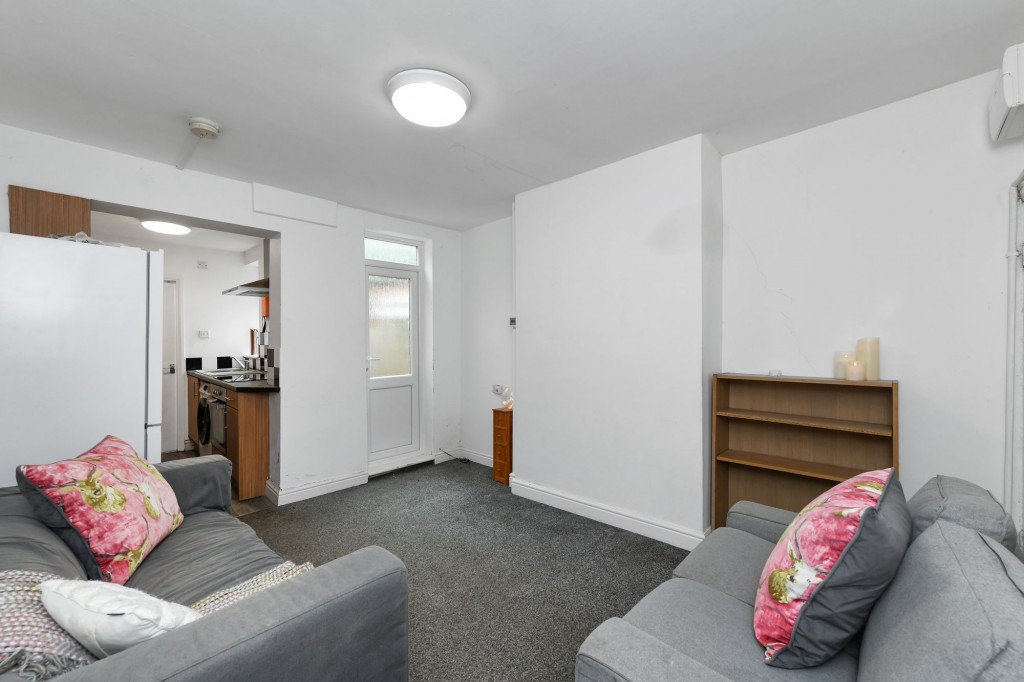 Cromwell Street, Nottingham, NG7