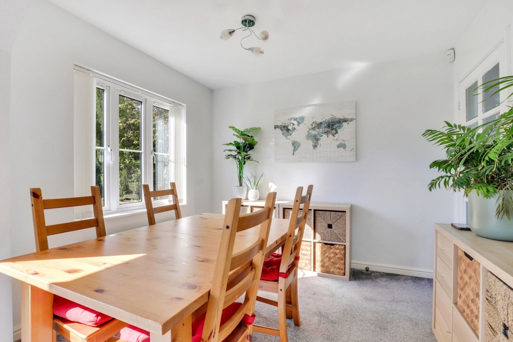 Roods Close, Sutton-In-Ashfield, NG17