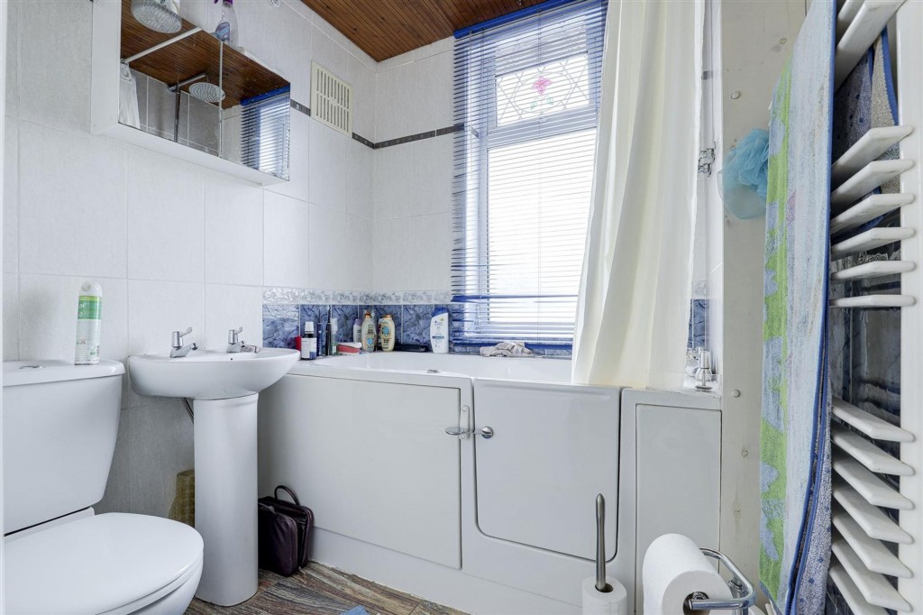 Watnall Road, Hucknall, NG15