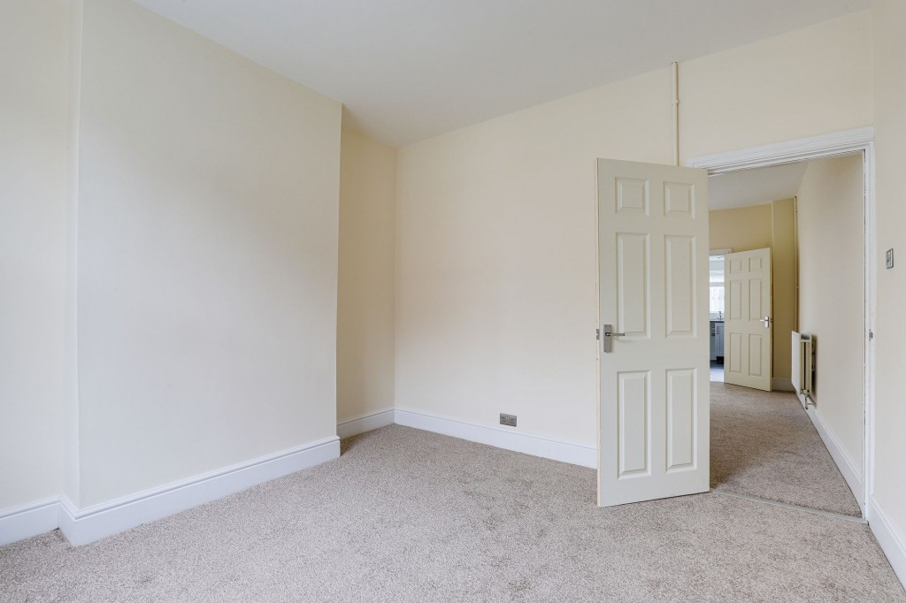 Hazelwood Road, Nottingham, NG7