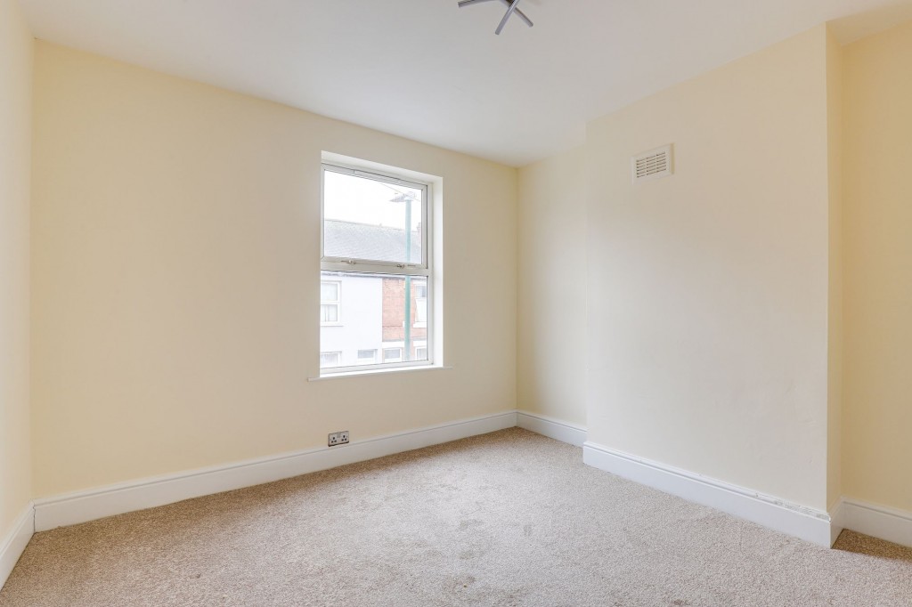 Hazelwood Road, Nottingham, NG7