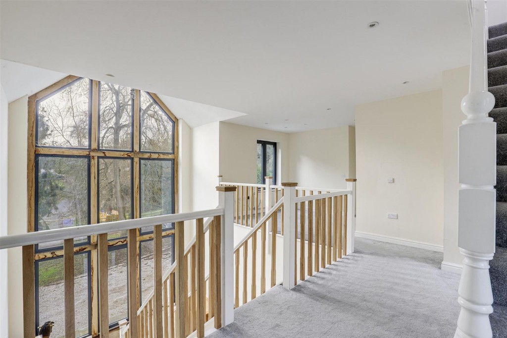 Lambley Lane, Burton Joyce, NG14