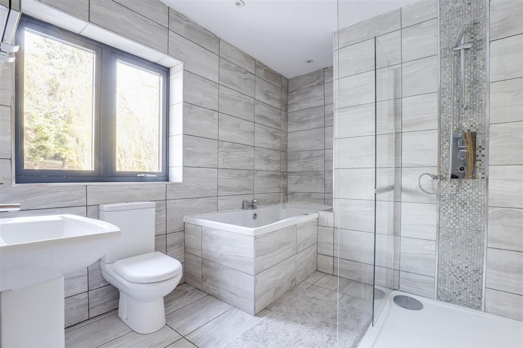 Lambley Lane, Burton Joyce, NG14