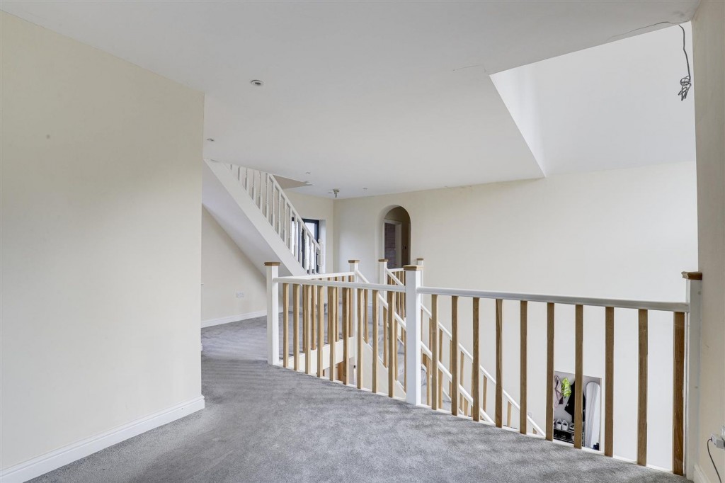 Lambley Lane, Burton Joyce, NG14